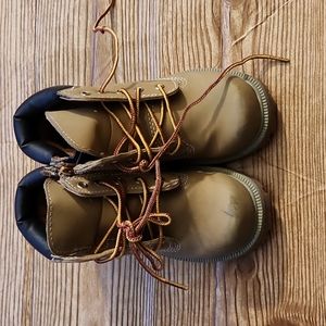 EUC Smartfit Waterproof Workboots/Hikers w/side zippers